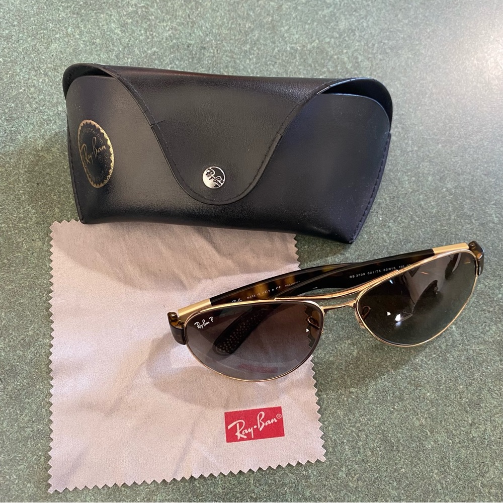 Polarized Ray-Ban sunglasses
